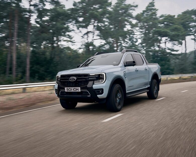 Ford: Το Ranger οδηγεί στην πρωτιά των LCV