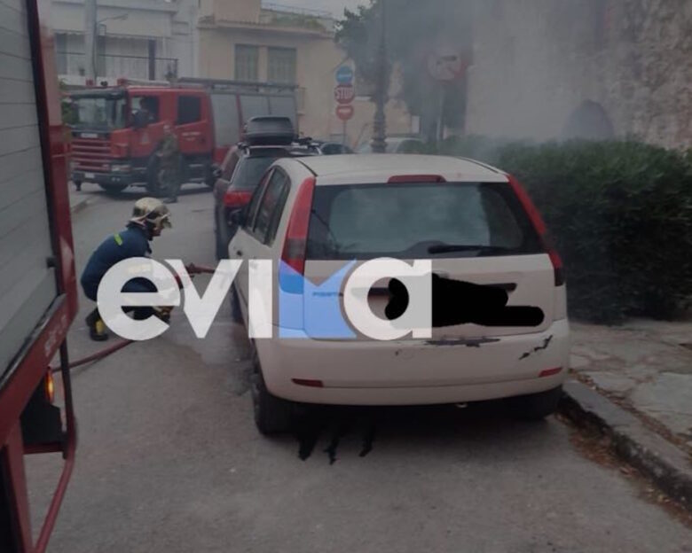 Χαλκίδα: Αυτοκίνητο πήρε φωτιά ενώ ήταν παρκαρισμένο