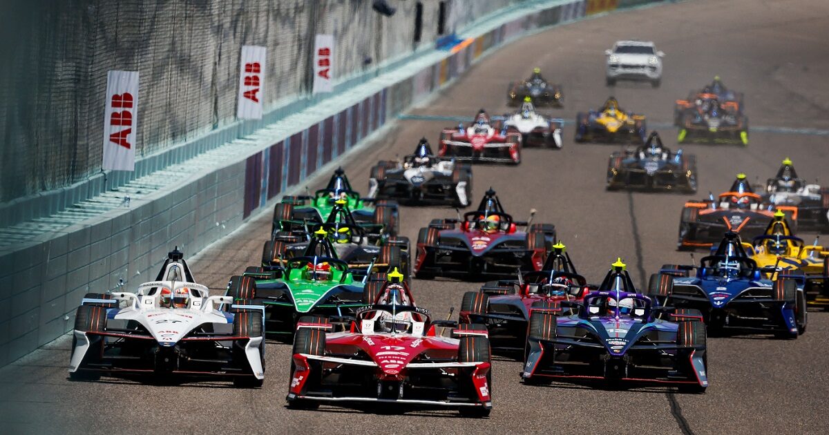 Formula E: Μοναδικές μάχες στον πρώτο αγώνα στο Μονακό