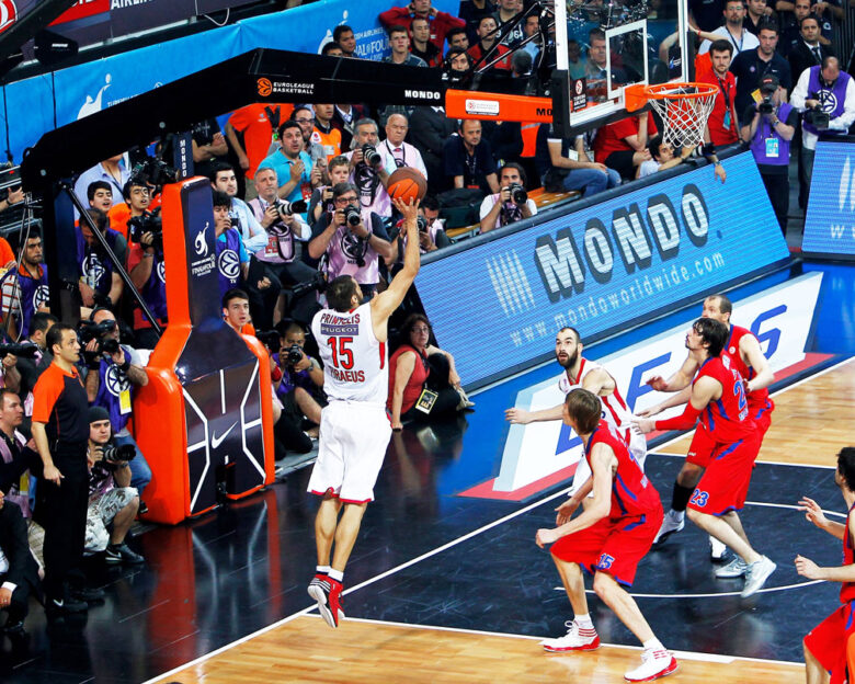 Ο Ολυμπιακός και τα 14 Final 4 του: Από το Τελ Αβίβ ως το Αμπού Ντάμπι, οι οδυνηρές ήττες και οι νύχτες θριάμβου