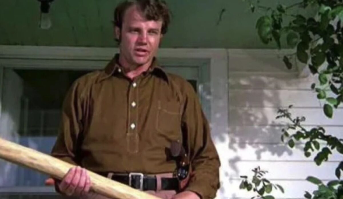 Ο Joe Don Baker