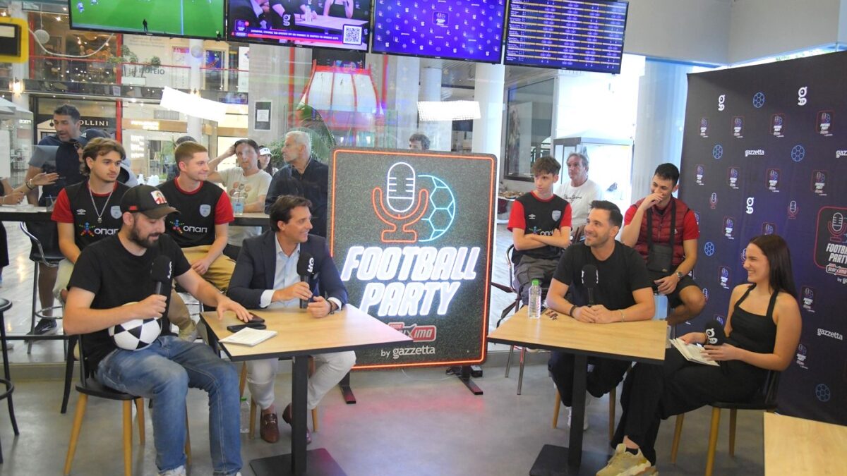 Χάρης Κοπιτσής και Γιώργος Λιβάνης στο pre-game show του Πάμε Στοίχημα Football Party by Gazzetta