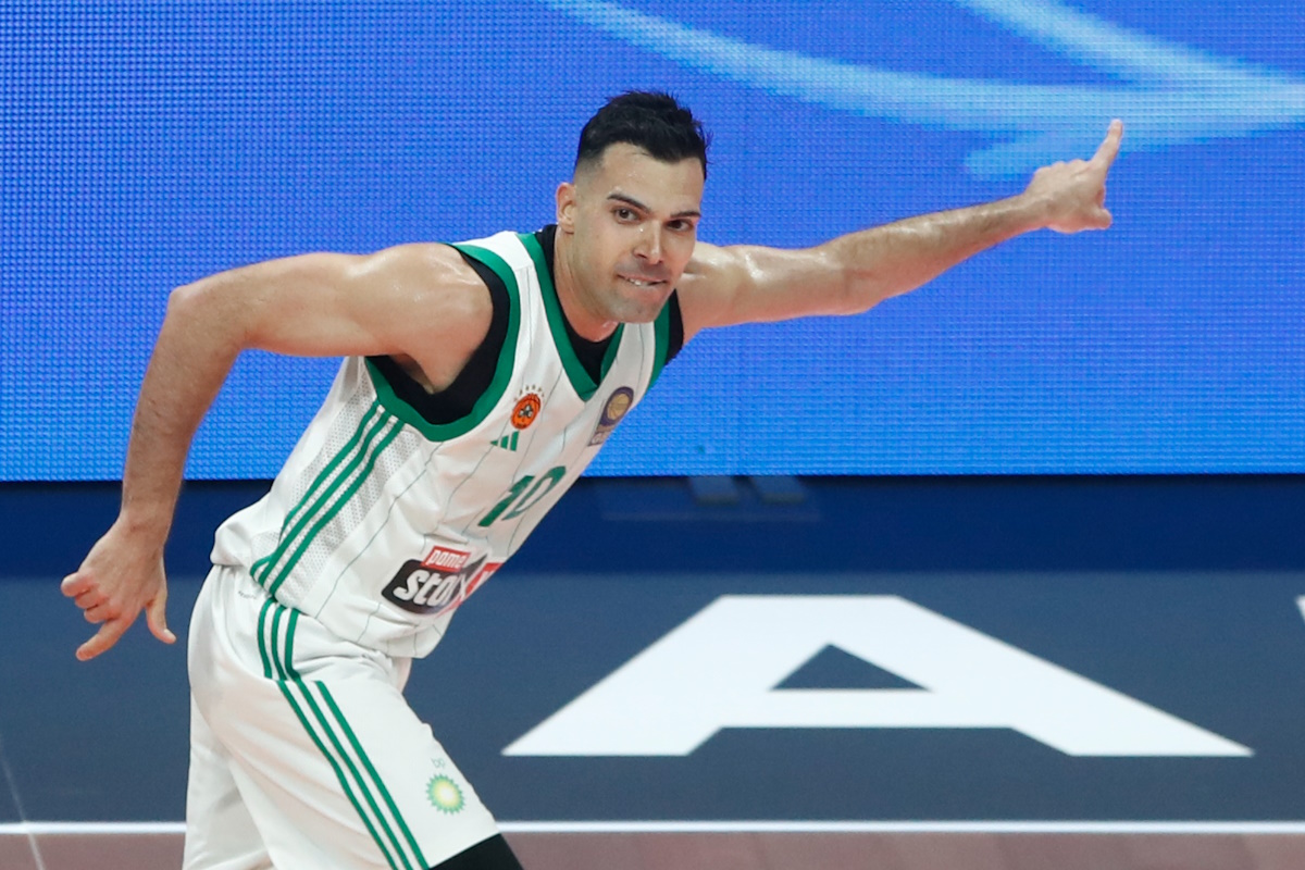 Ο Κώστας Σλούκας (ΦΩΤΟ ΣΤΕΛΙΟΣ ΣΤΕΦΑΝΟΥ