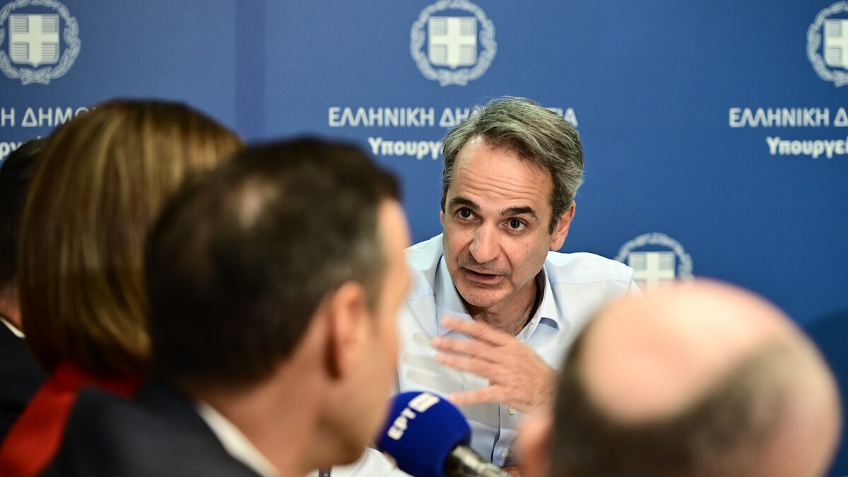 Ο Πρωθυπουργός, Κυριάκος Μητσοτάκης στη σύσκεψη με την πολιτική ηγεσία του Υπουργείου Υγείας