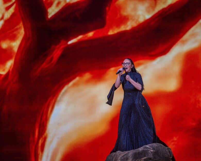 Eurovision 2025: Η Klavdia πέρασε στον μεγάλο τελικό με την «Αστερομάτα» – Οι χώρες που προκρίθηκαν