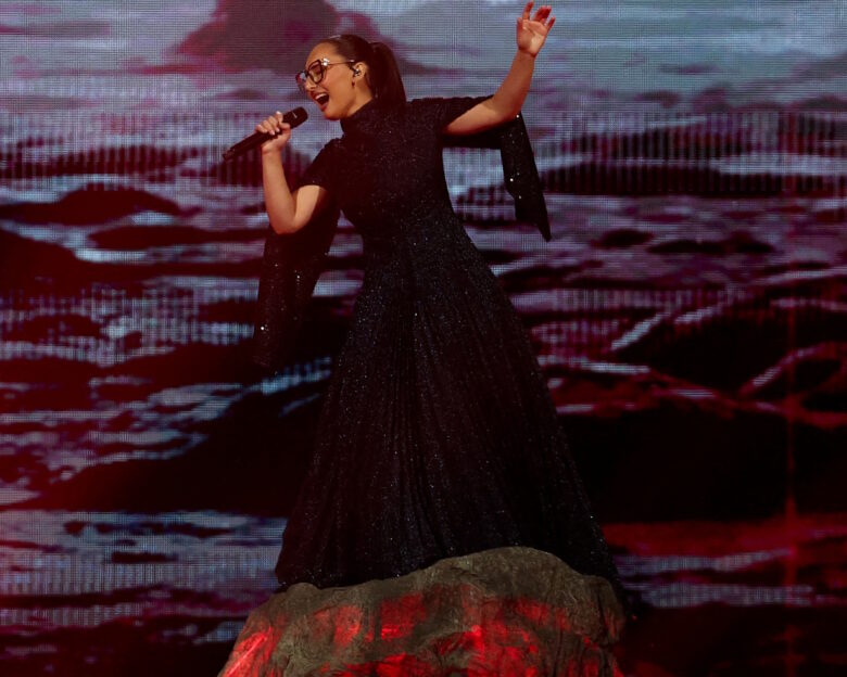 Eurovision 2025: Η Klavdia πέρασε στον μεγάλο τελικό με την «Αστερομάτα» – Οι χώρες που προκρίθηκαν
