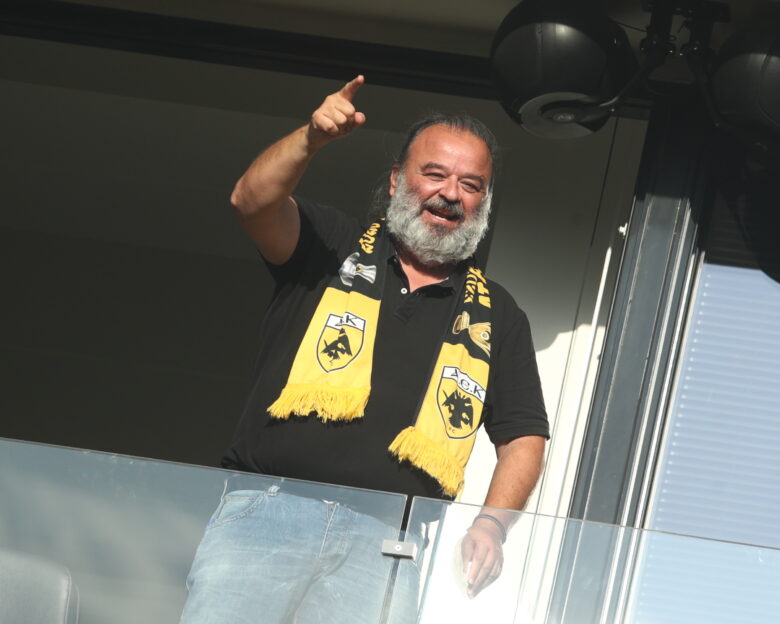 Ο Μάριος Ηλιόπουλος έδωσε πριμ στη γυναικεία ομάδα της ΑΕΚ για τη κατάκτηση του πρωταθλήματος