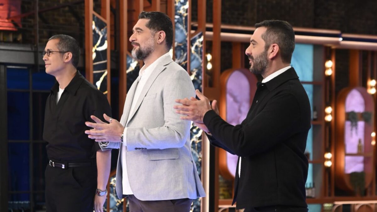Οι τρεις κριτές του MasterChef, Σωτήρης Κοντιζάς, Πάνος Ιωαννίδης και Λεωνίδας Κουτσόπουλος