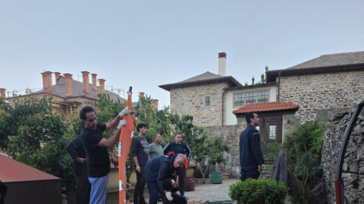 Άγιο Όρος: Επίθεση από ρασοφόρους καταγγέλλουν μοναχοί της Μονής Εσφιγμένου