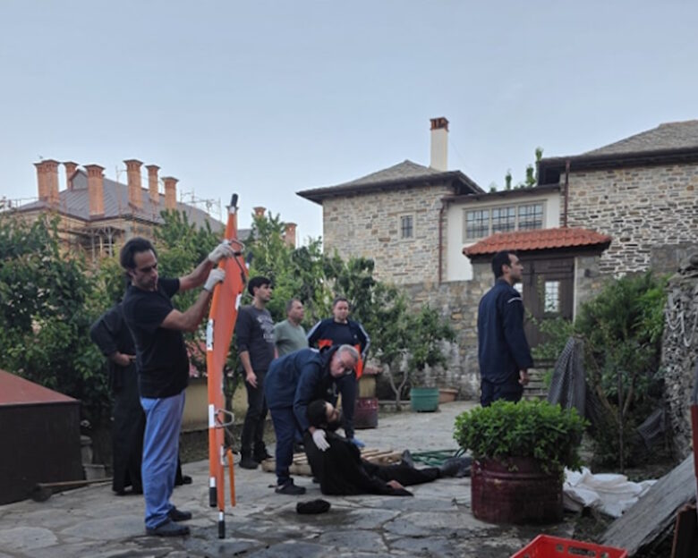 Άγιο Όρος: Επίθεση από ρασοφόρους καταγγέλλουν μοναχοί της Μονής Εσφιγμένου