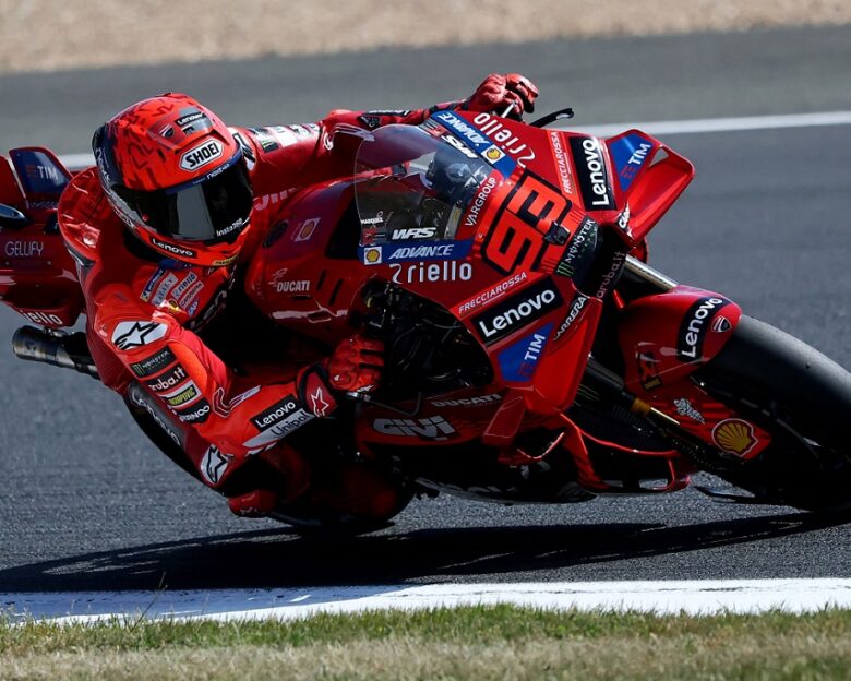 Moto GP: Τρεις Ισπανοί, με τρεις ιταλικές μοτοσυκλέτες, στις τρεις θέσεις του Sprint της Γαλλίας
