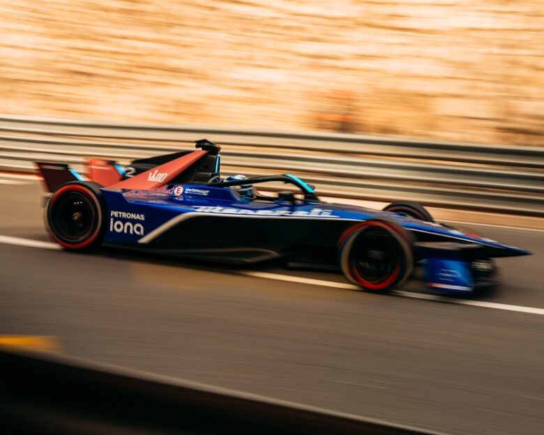 Formula E: Η Maserati με τον Stoffel Vandoorne κέρδισε στο Τόκιο