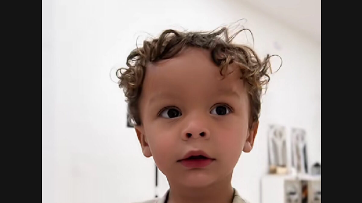 Ο μικρός Πρέστον Ορντόν, διάσημος στο TikTok ως «Okay Baby»