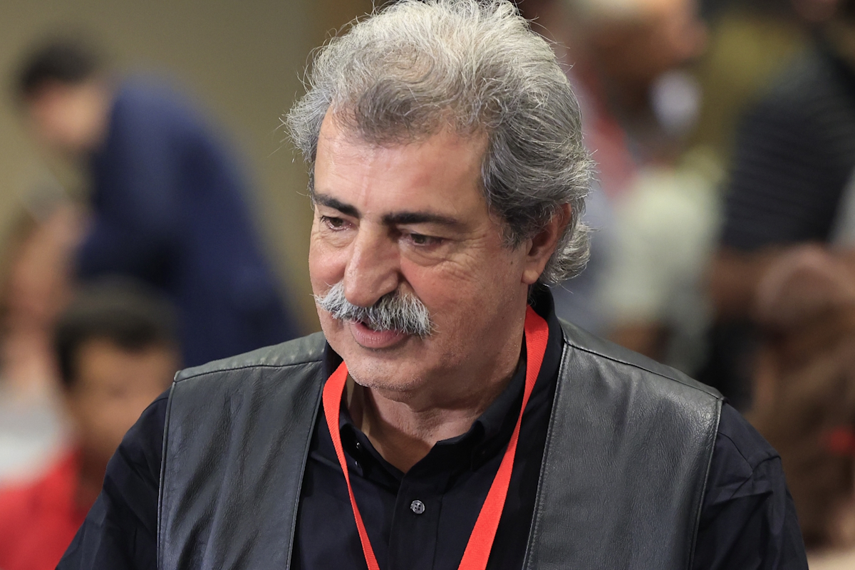 Ο Παύλος Πολάκης στη συνεδρίαση της Κεντρικής Επιτροπής του ΣΥΡΙΖΑ
