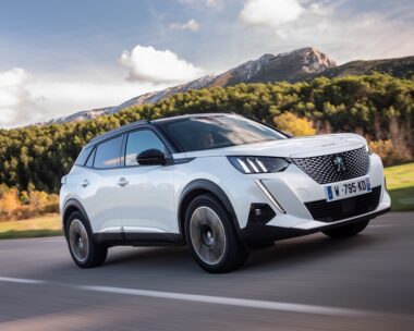 PEUGEOT 2008