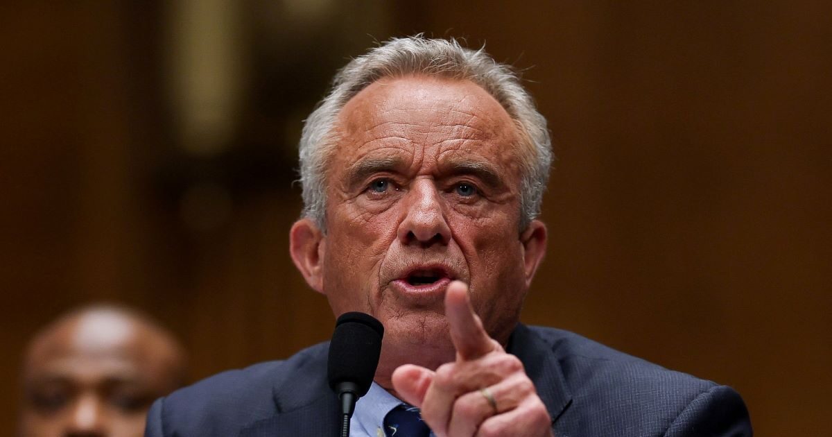 Robert Kennedy Junior: “Don’t get medical advice from me,” says US health minister