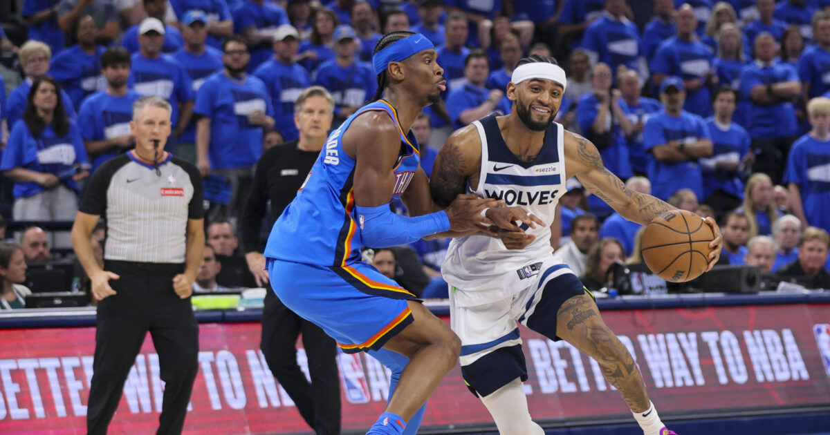 Διαιτητής στο NBA γέμισε αίματα στο πρόσωπο μετά από χτύπημα στο Οκλαχόμα Σίτι Θάντερ – Μινεσότα Τίμπεργουλβς
