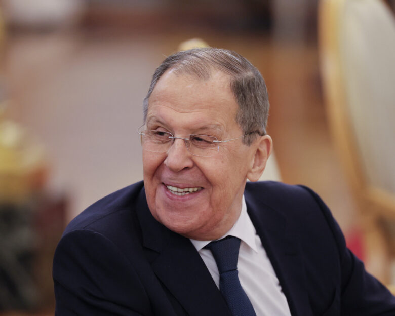 Ο Λαβρόφ θα ηγηθεί της ρωσικής αντιπροσωπείας στην Τουρκία για τις ειρηνευτικές συνομιλίες με την Ουκρανία, λένε διεθνή ΜΜΕ