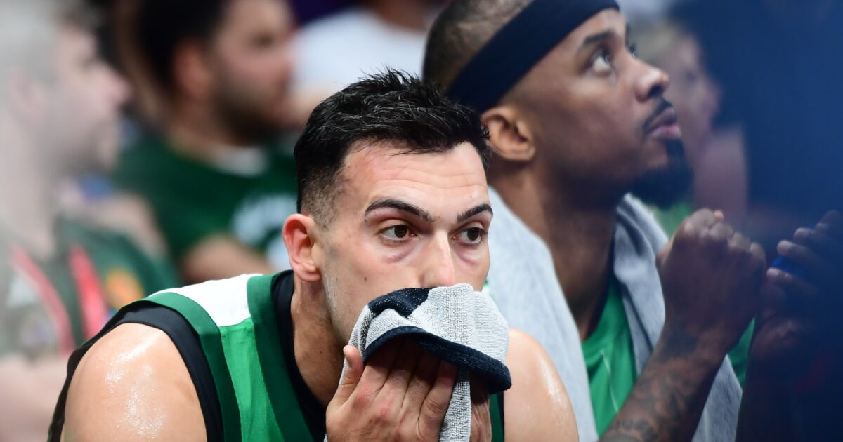 Panathinaikos: The frustration of the players after the exclusion from Fenerbahce and the applause on the platform
