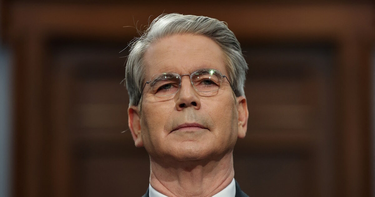 “Nothing” shows that the US has entered recession, Finance Minister Scott Besed assures