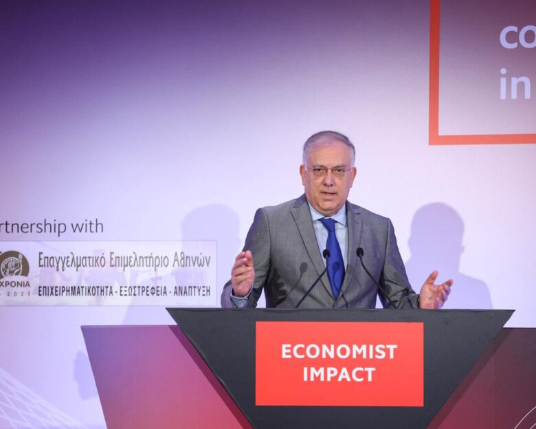 Θεοδωρικάκος: Μειώνουμε κατά 25% το γραφειοκρατικό βάρος των επιχειρήσεων