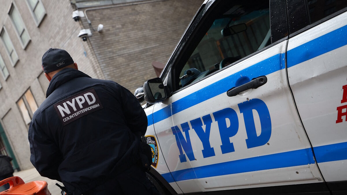 Αστυνομικός του τμήματος Νέας Υόρκης (NYPD)