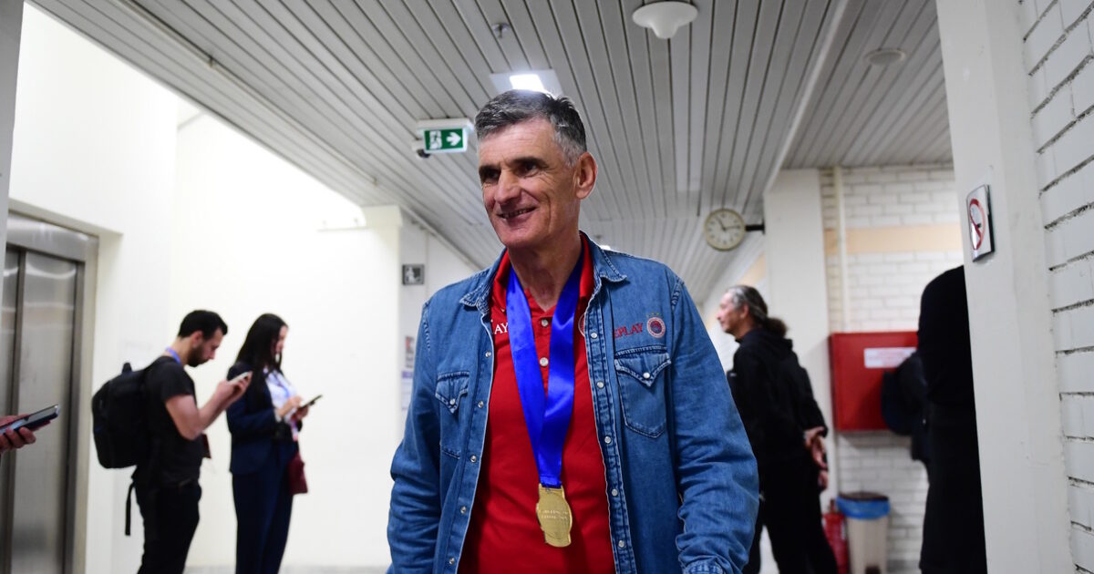 Olympiacos: Mendilibar’s comment in the Champions League and “We are the Best in Greece” by Retsos