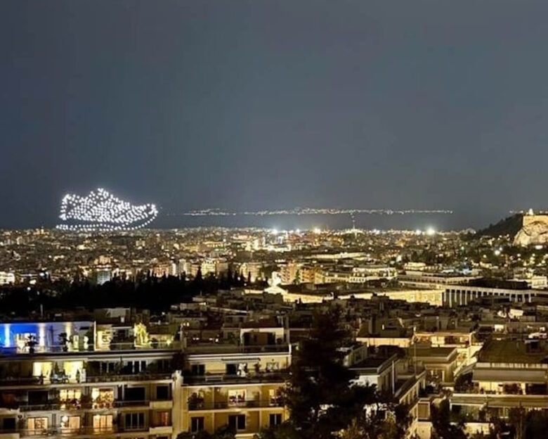 Αρχή Πολιτικής Αεροπορίας: Υπήρχε άδεια για τη διοργάνωση drone show της Adidas στο Ζάππειο – Ήταν «αποκλειστικά σε ελεγχόμενο χώρο»