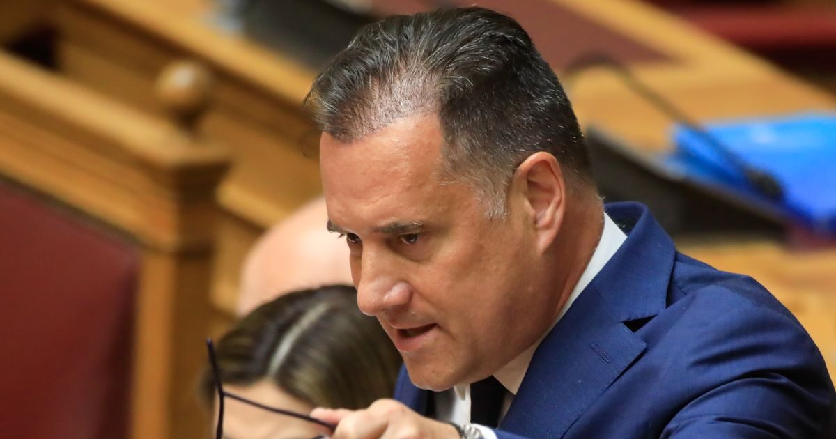 Άδωνις Γεωργιάδης: Ναι, έκανα μεταμόσχευση μαλλιών και είμαι πολύ ευχαριστημένος