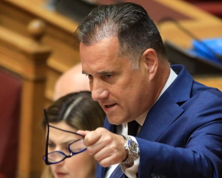 Άδωνις Γεωργιάδης: Ναι, έκανα μεταμόσχευση μαλλιών και είμαι πολύ ευχαριστημένος