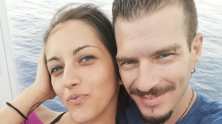 Η Κυριακή Γρίβα και ο σύντροφός της που την δολοφόνησε εν ψυχρώ έξω από το ΑΤ Αγίων Αναργύρων το 2024