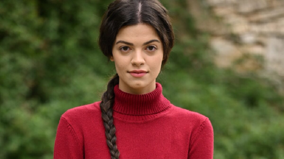 Τζένη Καζάκου