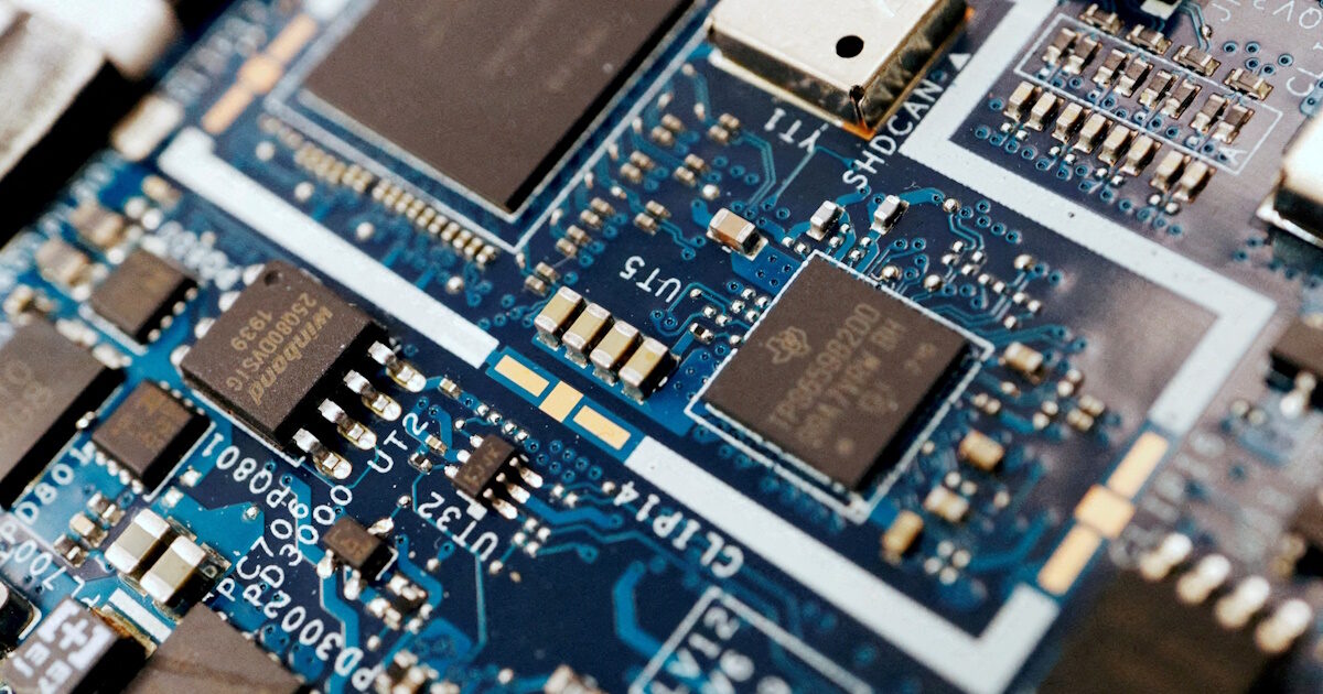 Why Americans put on ice sales of chip software sales