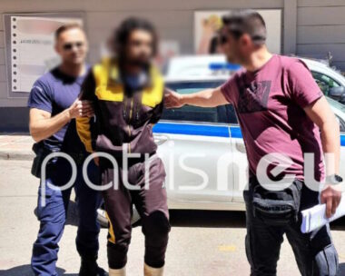 Ο Αιγύπτιος δράστης της δολοφονίας τη στιγμή που προσέρχεται στο δικαστήριο