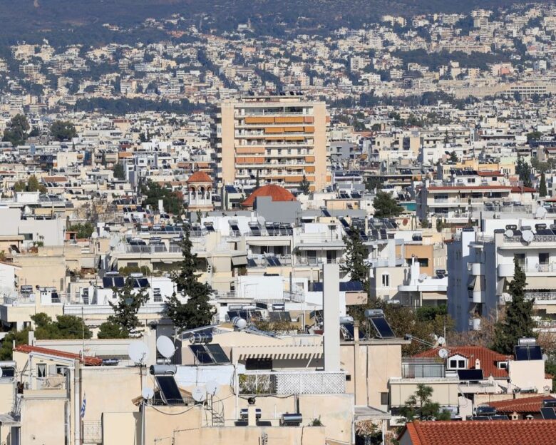 «Κυκλωτικές κινήσεις» στους ιδιοκτήτες ακινήτων – Γιατί το ΥΠΟΙΚ δίνει έμφαση στην πάταξη της φοροδιαφυγής στα μισθώματα