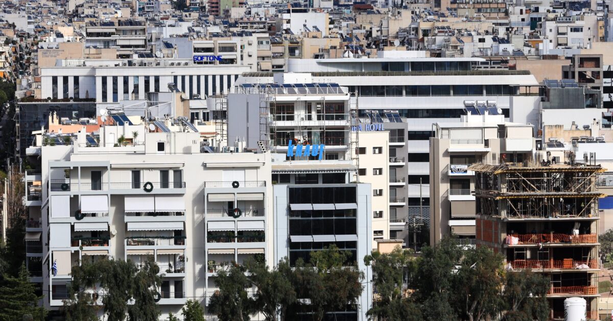 Tax returns: AADE data showed expenditure, loans, cars and swimming pools