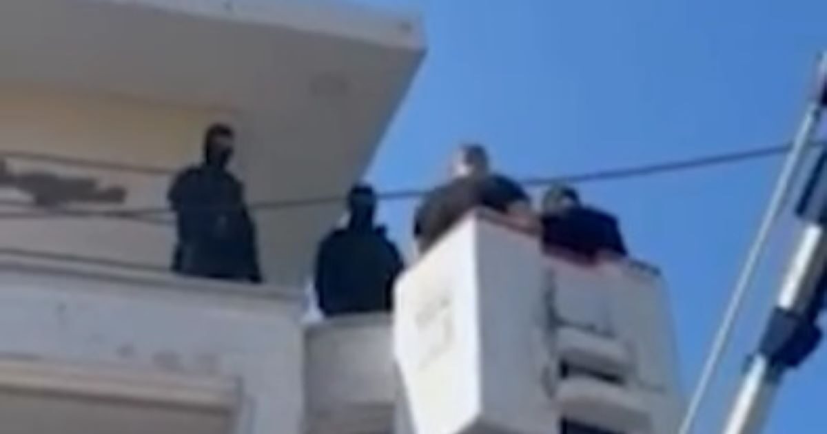 Άνω Λιόσια: Μεγάλη αστυνομική επιχείρηση για ρευματοκλοπές – 19 συλλήψεις