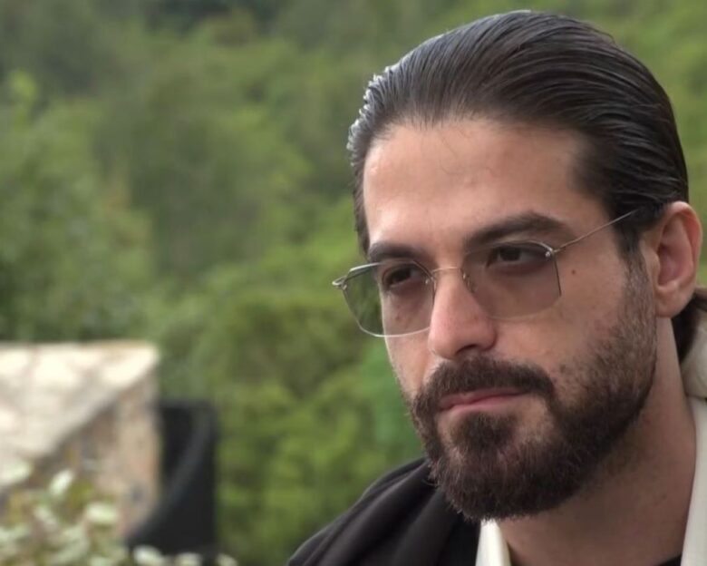 Άρης Μουγκοπέτρος: Ζω από θαύμα και έχω εφιάλτες – Δεν θέλω ούτε να δω ζωγραφιστό τον «φίλο» που μου έδωσε την κροτίδα