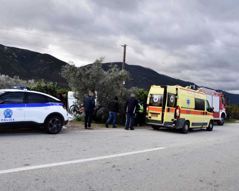 Θανατηφόρο τροχαίο στην Πρέβεζα με θύμα έναν 16χρονο: Έχασε τον έλεγχο της μηχανής του και συγκρούστηκε με αγροτικό