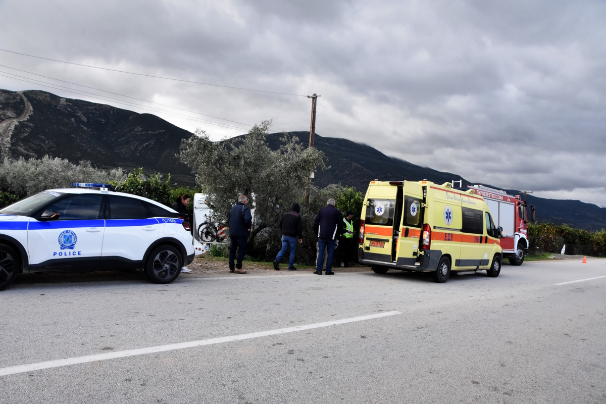Περιπολικό, ασθενοφόρο, πυροσβεστικό όχημα