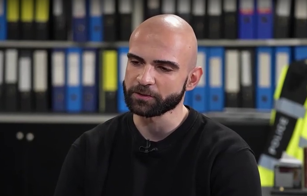 Ο αστυνομικός που σταμάτησε για αλκοτέστ τον Χρήστο Μάστορα