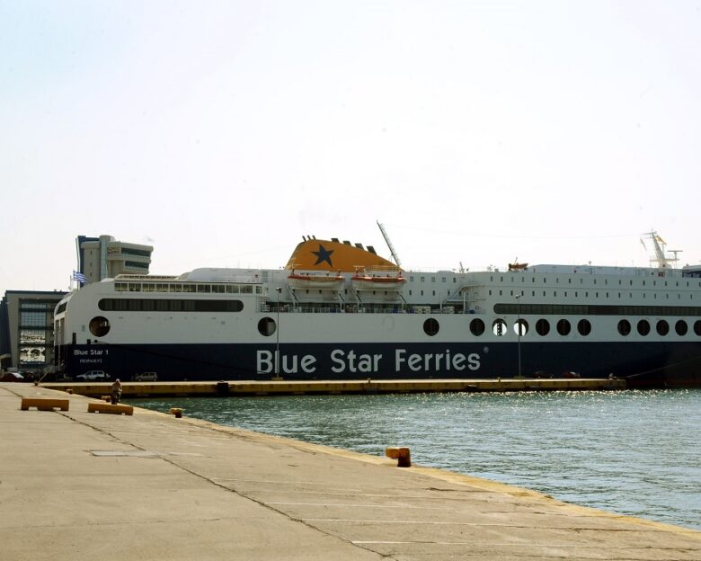 Προειδοποίηση για βόμβα στο Blue Star 1 – Εκκενώθηκε το πλοίο στο οποίο επέβαιναν 750 άνθρωποι