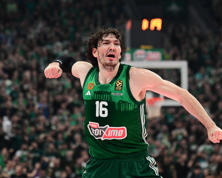 Ο Παναθηναϊκός προκρίθηκε στο Final 4 της Euroleague με την «υπογραφή» του Τσεντί Οσμάν