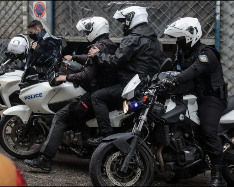 Μαρούσι: 40χρονος παρενοχλεί ανήλικες γύρω από την πλατεία – Η ανακοίνωση του «Χαμόγελου του Παιδιού»