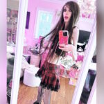 Η Eugenia Cooney