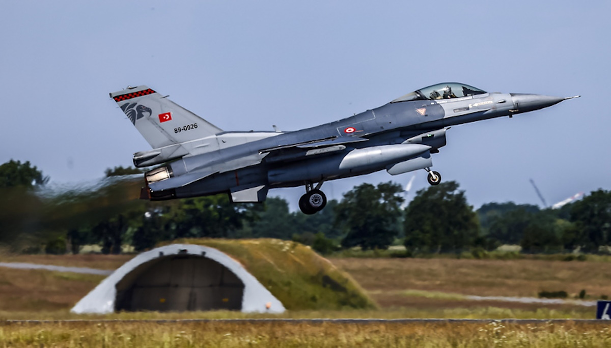 Τουρκικό F-16