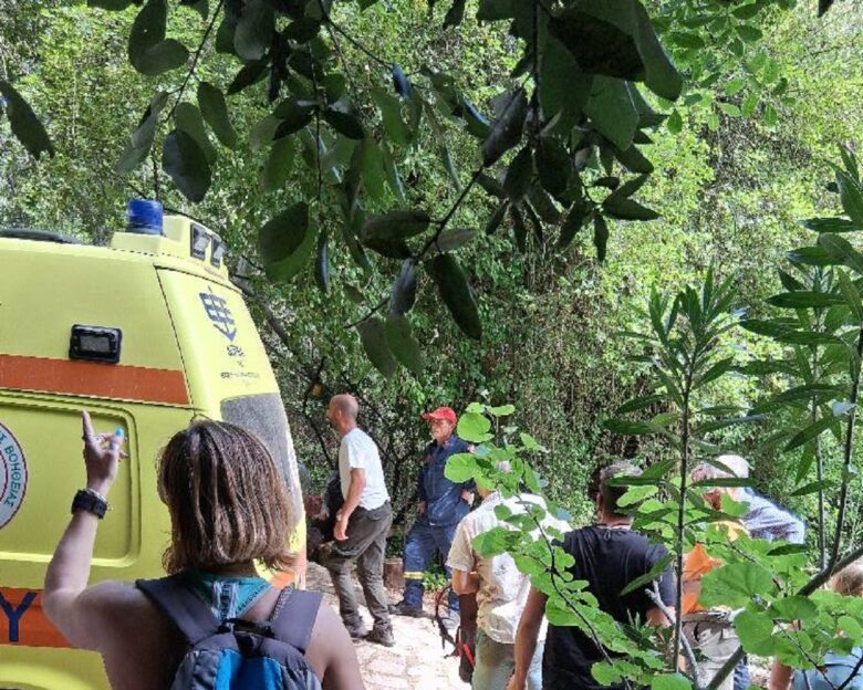 Φαράγγι της Νέδας: «Βρήκα το παιδάκι χωρίς τις αισθήσεις του, ανάσαινε βαριά» λέει ο άνθρωπος που το βρήκε στο ποτάμι