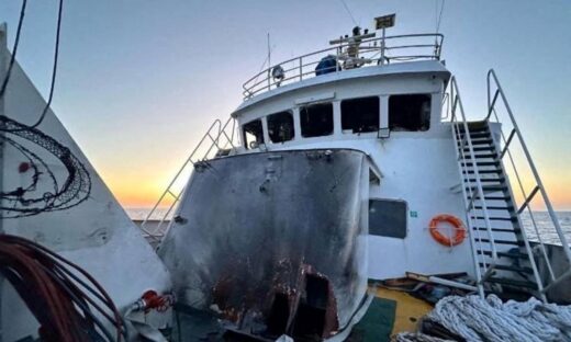 Εκτεταμένες ζημιές υπέστη το πλοίο που μετέφερε βοήθεια προς τη Γάζα