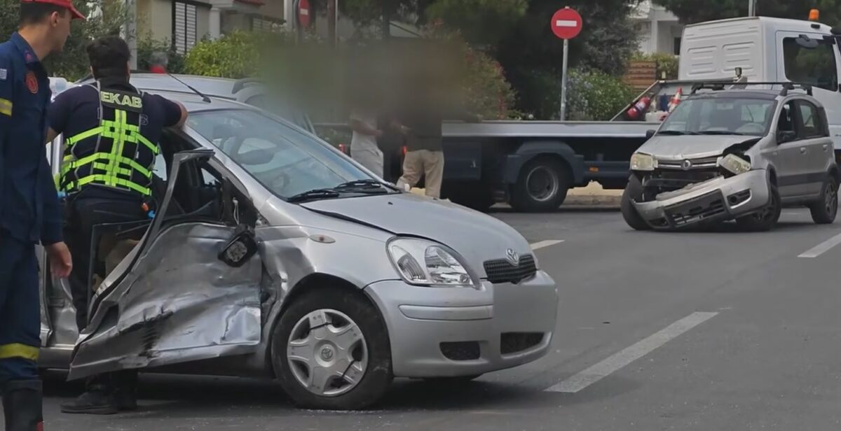 Από το τροχαίο στη Γλυφάδα