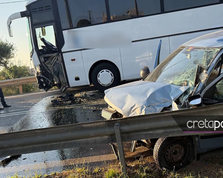 Ηράκλειο: Τουριστικό λεωφορείο συγκρούστηκε με αυτοκίνητο στις Γούβες – Ένας τραυματίας